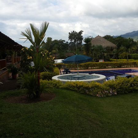 Finca El Diamante Calarcá Exterior foto